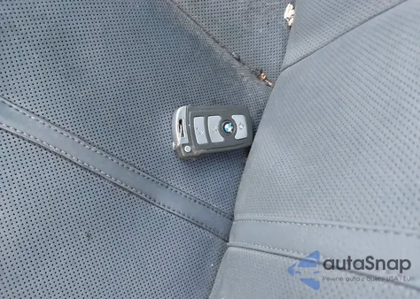 2007 BMW 750Li z USA, uszkodzony, nr VIN WBAHN83577DT66712